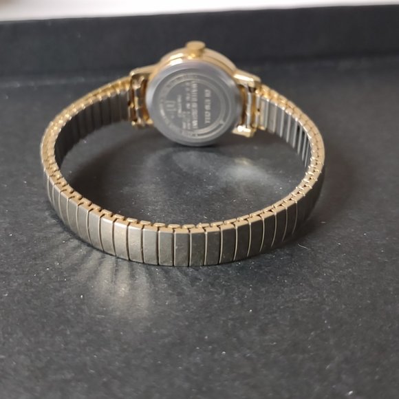 6 Inch Acqua Indiglo Stretch Watch With White Dial - Picture 8 of 13